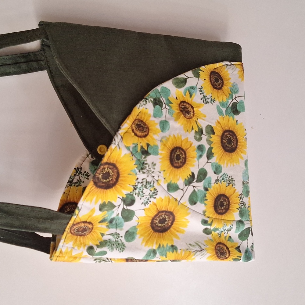 Handmade sunflower design small purse/bag for little girls or juniors.